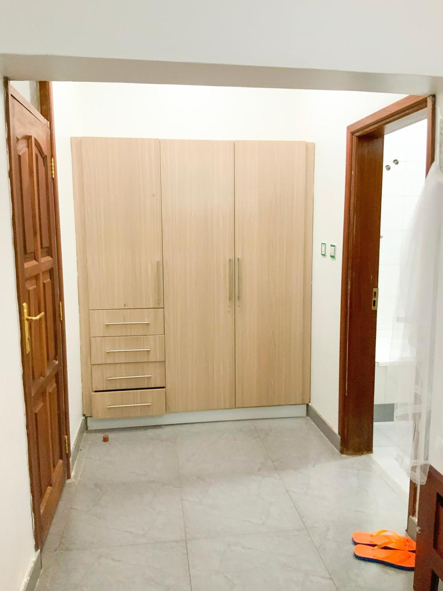 Hendo Hotel Εντέμπε Εξωτερικό φωτογραφία