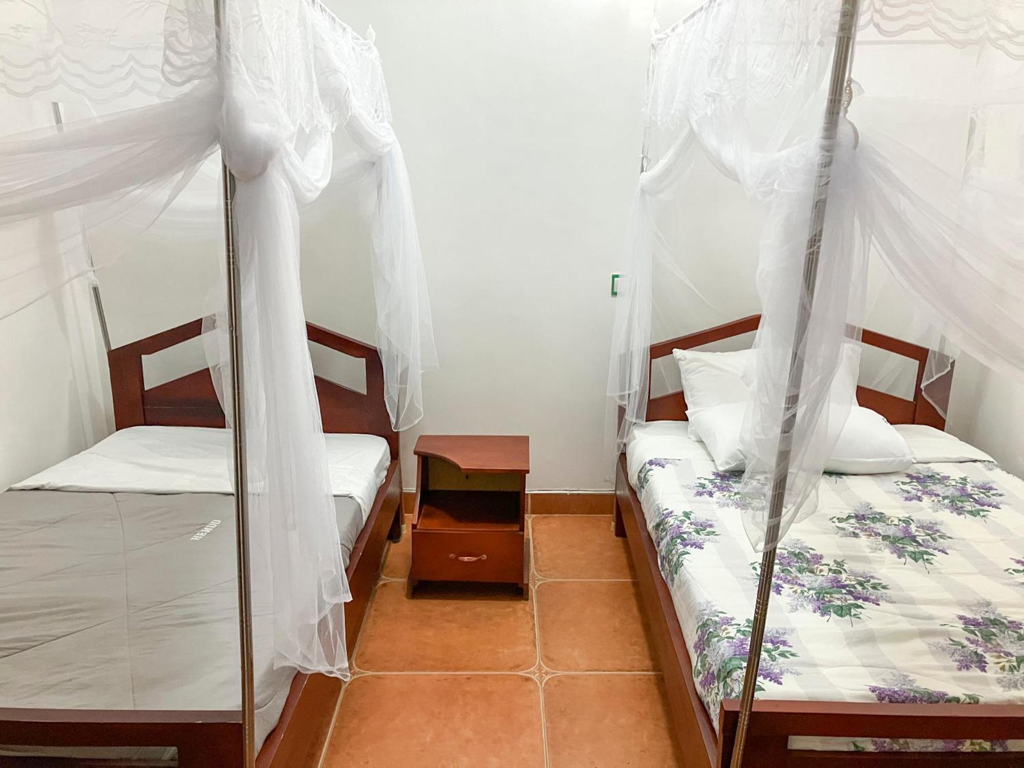 Hendo Hotel Εντέμπε Εξωτερικό φωτογραφία