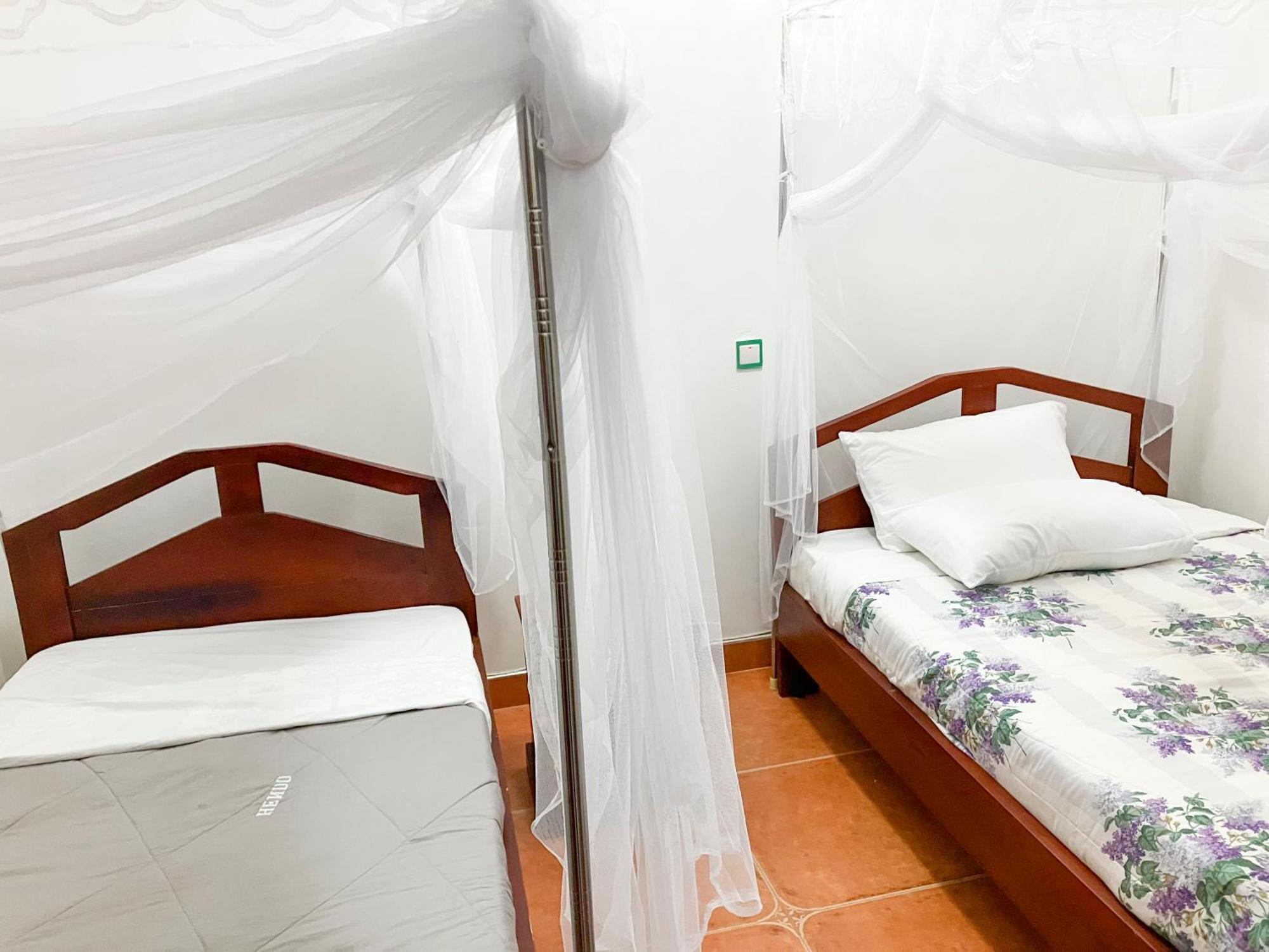 Hendo Hotel Εντέμπε Εξωτερικό φωτογραφία