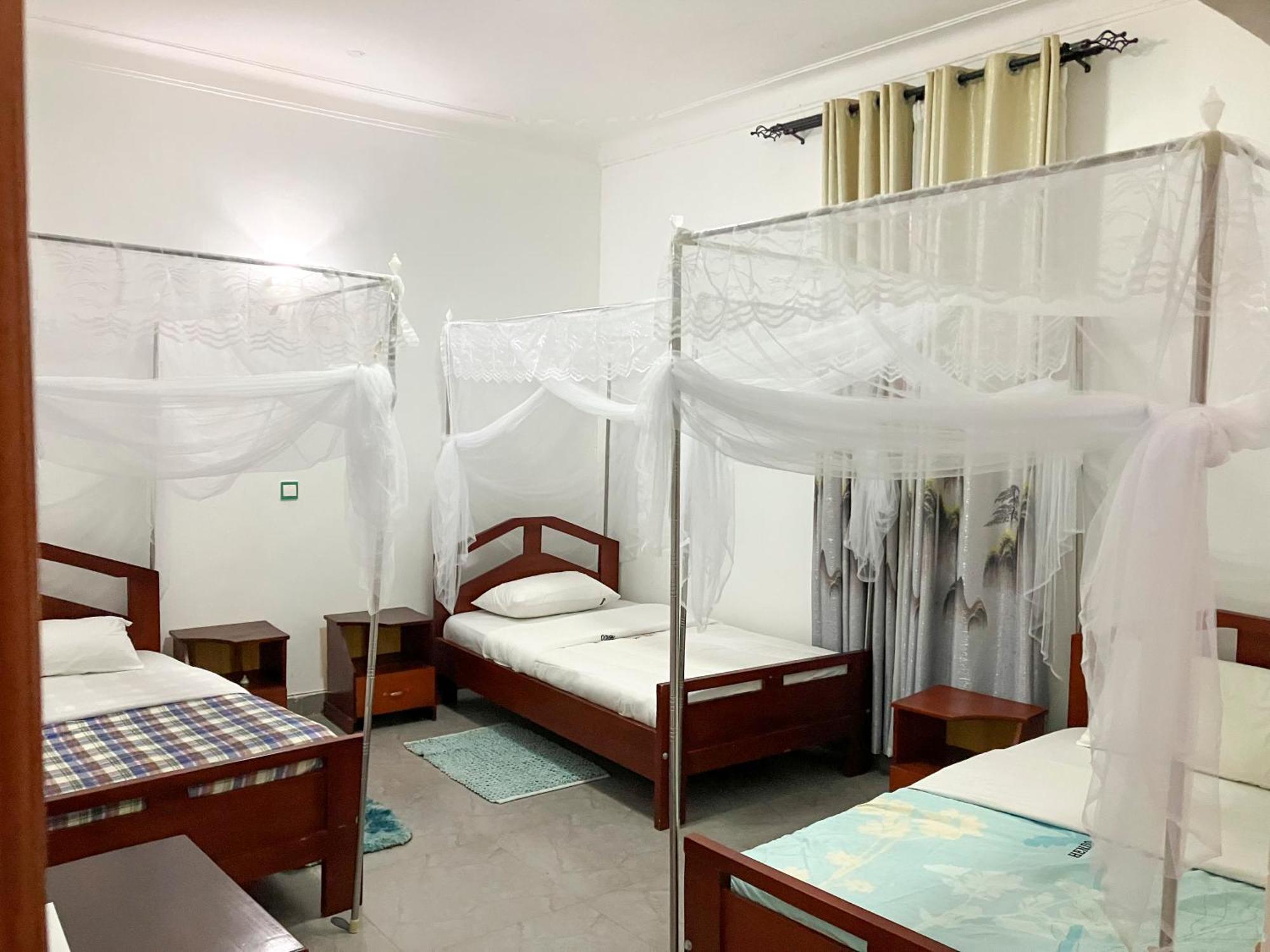 Hendo Hotel Εντέμπε Εξωτερικό φωτογραφία